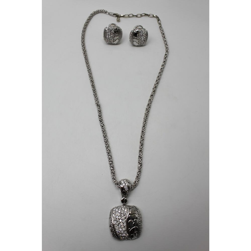 Matching Set Sparkling‎ White Cubic Zirconia Stud Earrings & Pendant Necklace